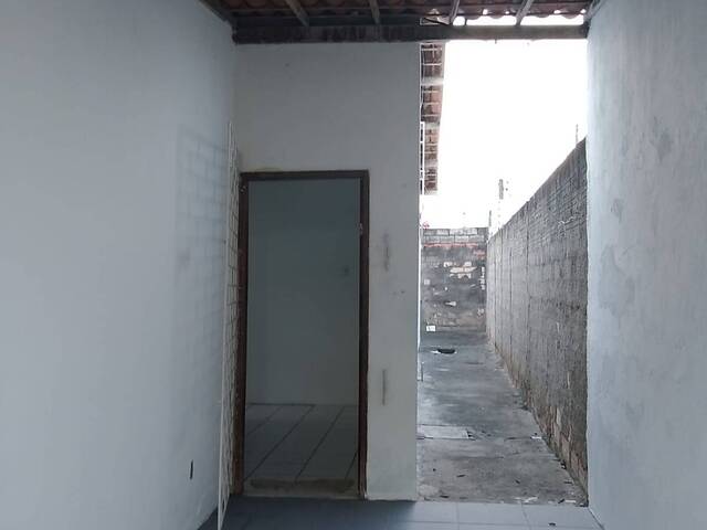 #03 - Casa para Venda em Feira de Santana - BA