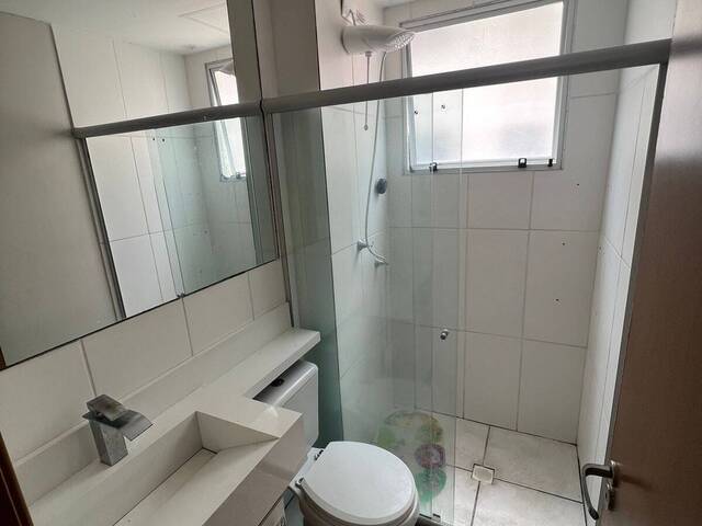 #06 - Apartamento para Venda em Feira de Santana - BA