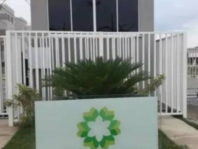 #024 - Apartamento para Venda em Feira de Santana - BA
