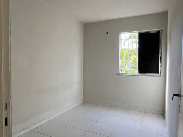#34 - Apartamento para Venda em Feira de Santana - BA - 3
