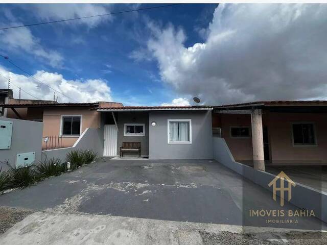 #35 - Casa para Venda em Feira de Santana - BA