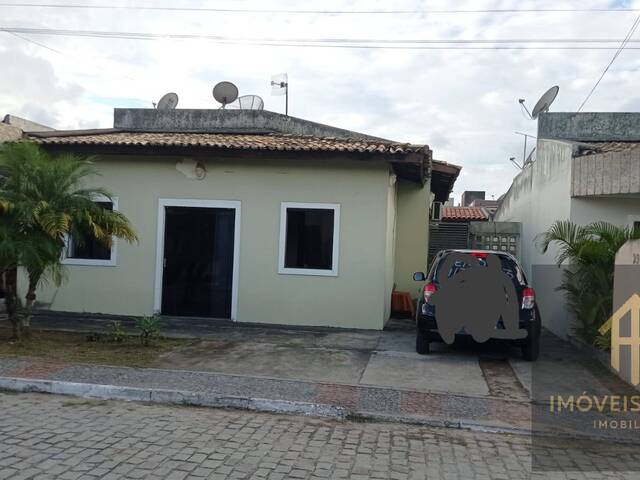 #42 - Casa para Venda em Feira de Santana - BA
