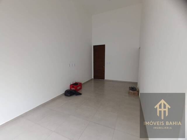 #44 - Casa para Venda em Feira de Santana - BA