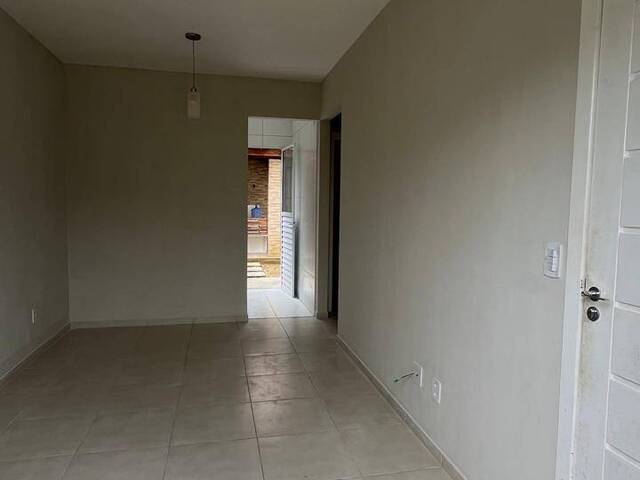 #46 - Casa para Venda em Feira de Santana - BA - 2