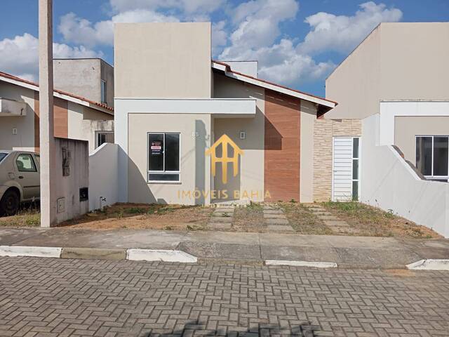 #46 - Casa para Venda em Feira de Santana - BA - 1