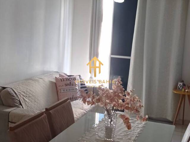 #76 - Apartamento para Venda em Feira de Santana - BA