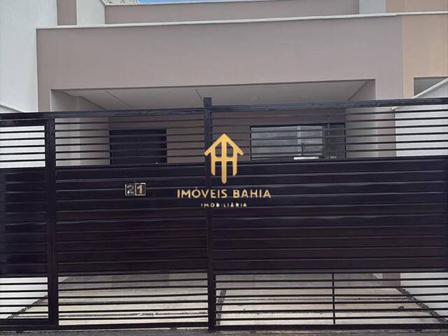 #124 - Casa para Venda em Feira de Santana - BA