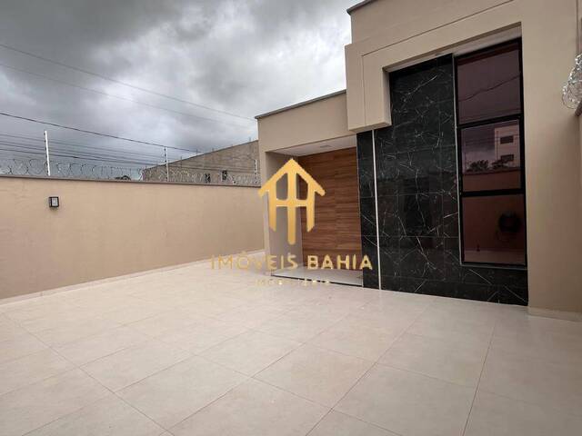 #167 - Casa para Venda em Feira de Santana - BA