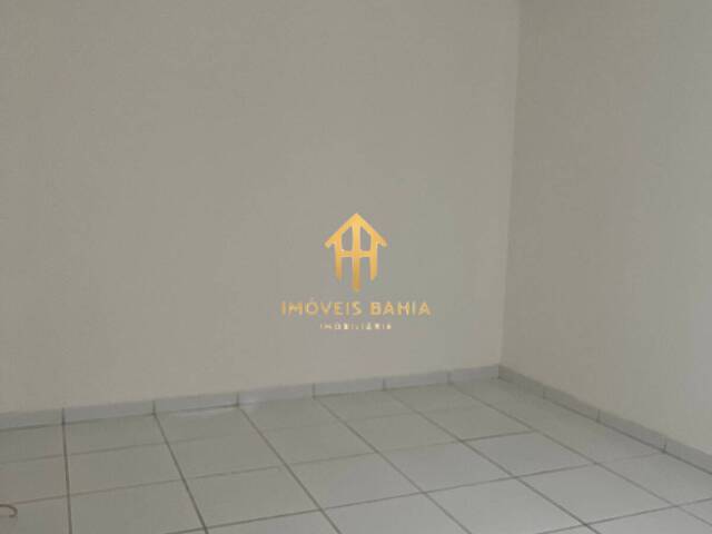 Apartamento para Venda em Feira de Santana - 4