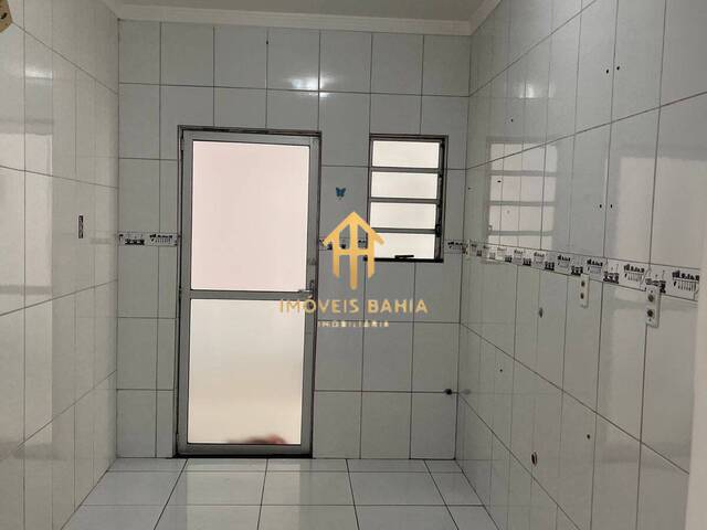 Apartamento para Venda em Feira de Santana - 5