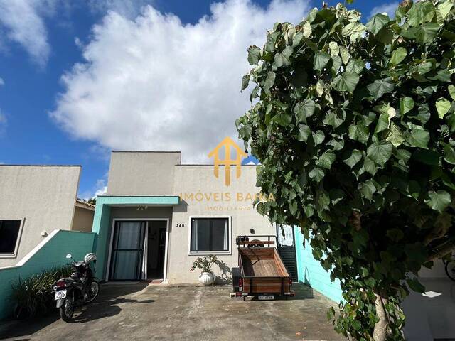 Casa para Venda em Feira de Santana - 2