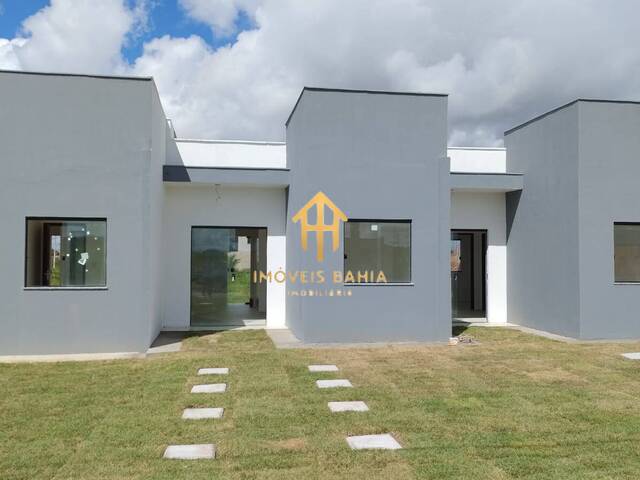 #187 - Casa para Venda em Feira de Santana - BA