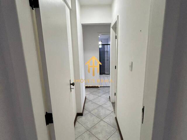 #200 - Apartamento para Venda em Feira de Santana - BA - 2