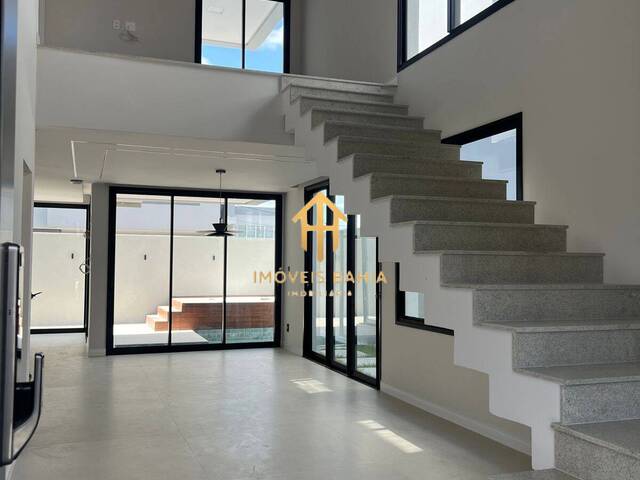 #251 - Casa para Locação em Feira de Santana - BA - 1