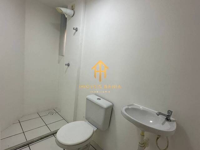 Apartamento para Venda em Feira de Santana - 4