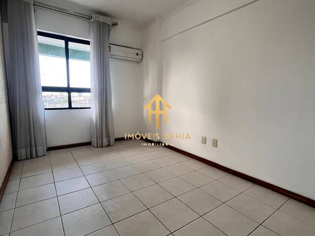 #60 - Apartamento para Venda em Feira de Santana - BA