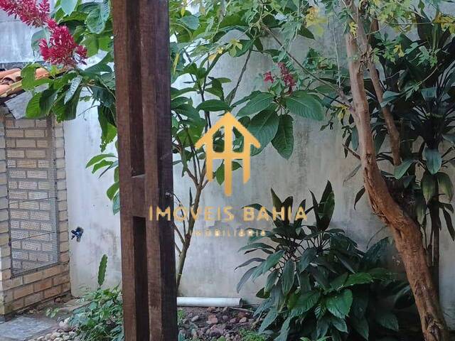 #329 - Casa para Venda em Feira de Santana - BA - 2