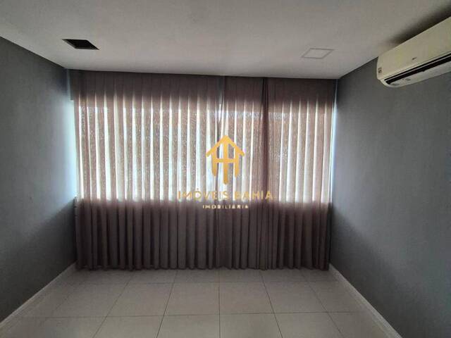 #424 - Casa para Venda em Feira de Santana - BA - 2