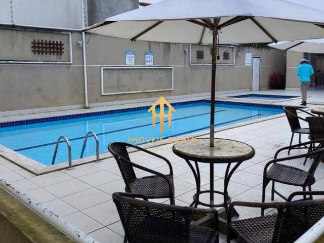 #451 - Apartamento para Venda em Feira de Santana - BA - 2