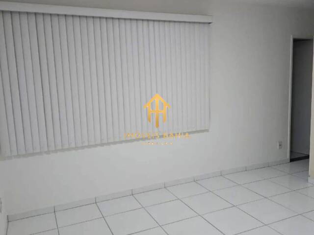 Apartamento para Venda em Feira de Santana - 4