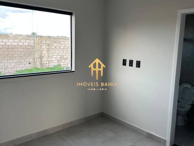 Apartamento para Venda em Feira de Santana - 4