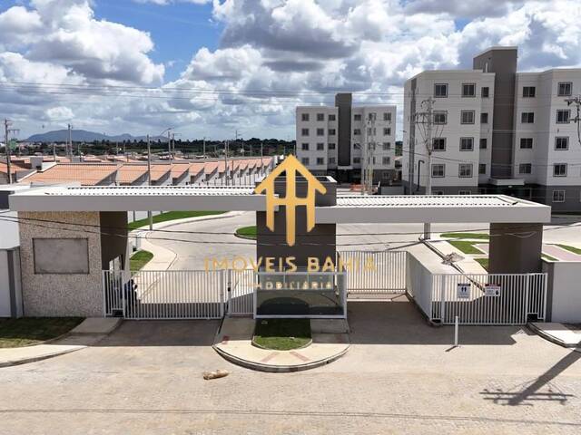 Apartamento para Venda em Feira de Santana - 3