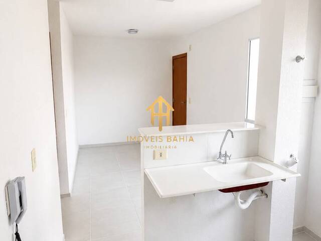 Apartamento para Venda em Feira de Santana - 5