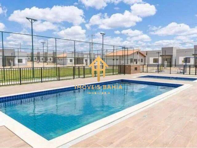 Casa para Venda em Feira de Santana - 3