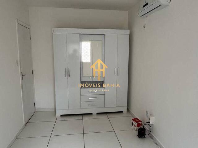 Apartamento para Venda em Feira de Santana - 3
