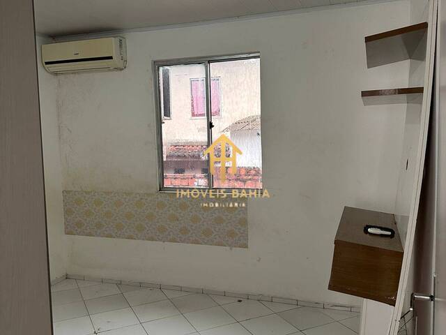 Casa para Venda em Feira de Santana - 2