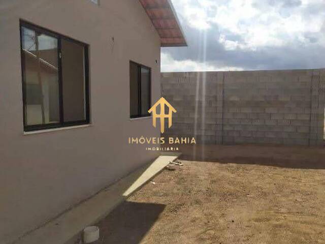 Casa para Venda em Feira de Santana - 3