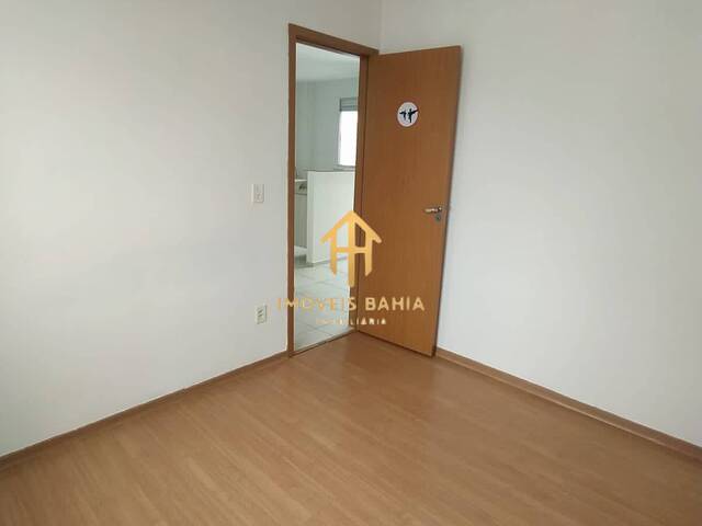 Apartamento para Venda em Feira de Santana - 3