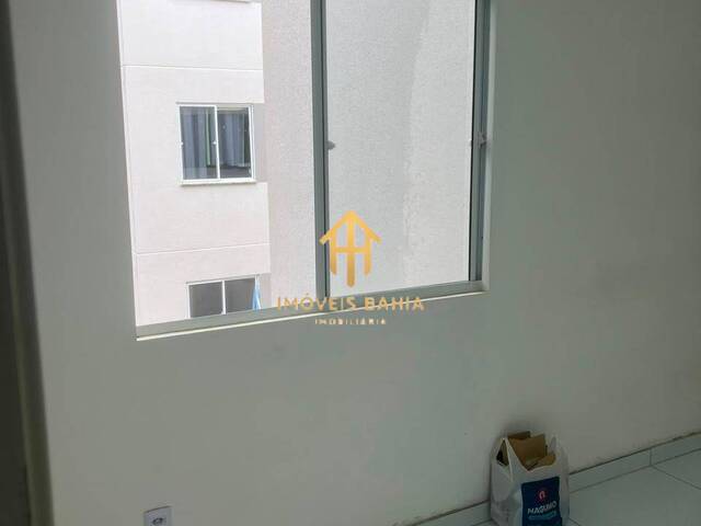 Apartamento para Locação em Feira de Santana - 3