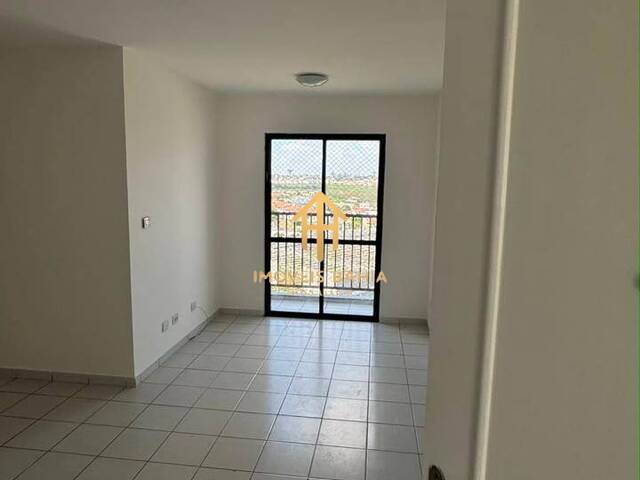 #621 - Apartamento para Venda em Feira de Santana - BA - 1